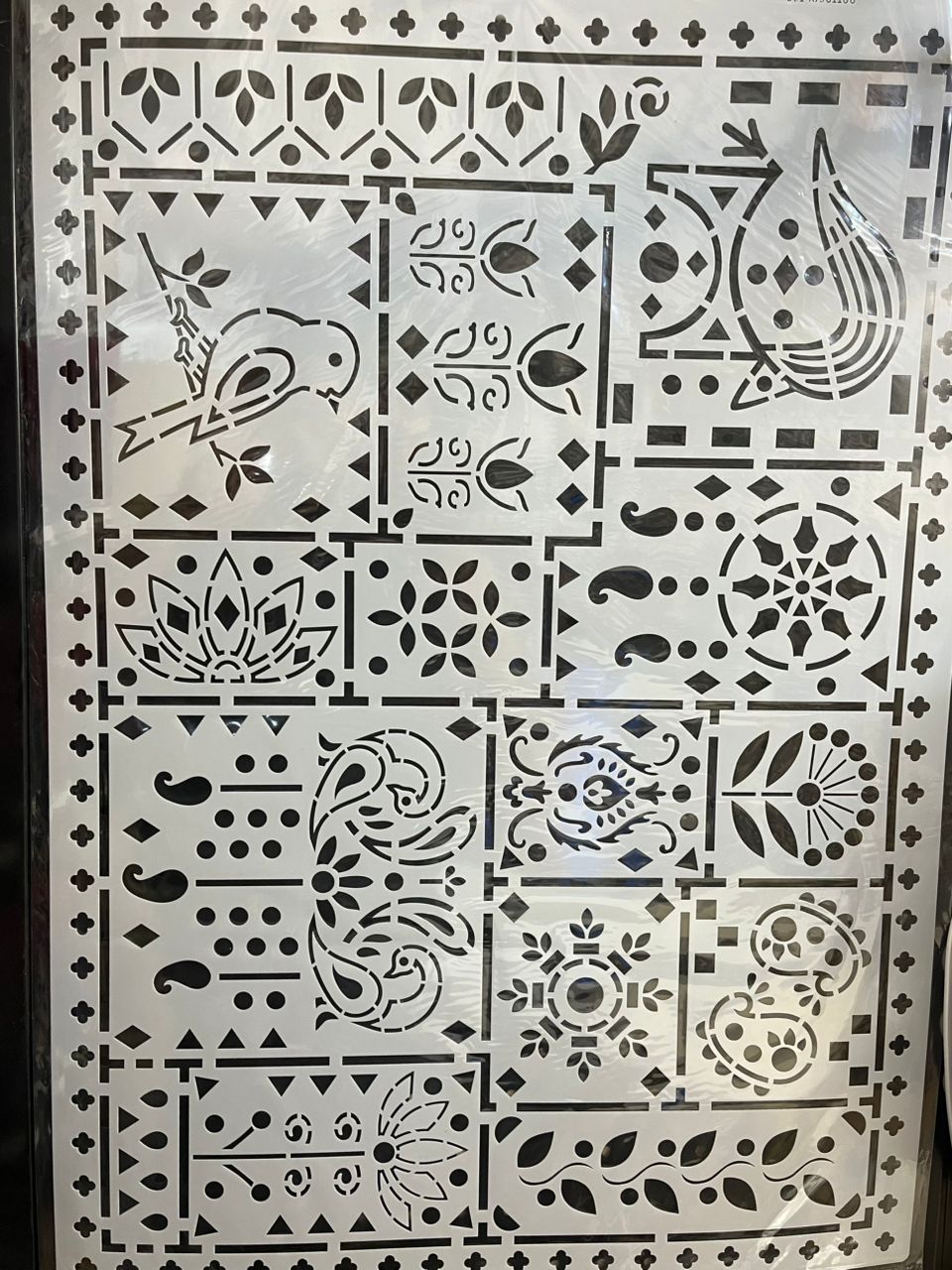 شابلون لیپان با ایینه کد L12